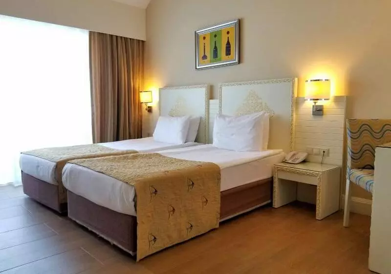 スタンダードルーム, Crystal Admiral Resort Suites & Spa  Ultimate All Inclusive