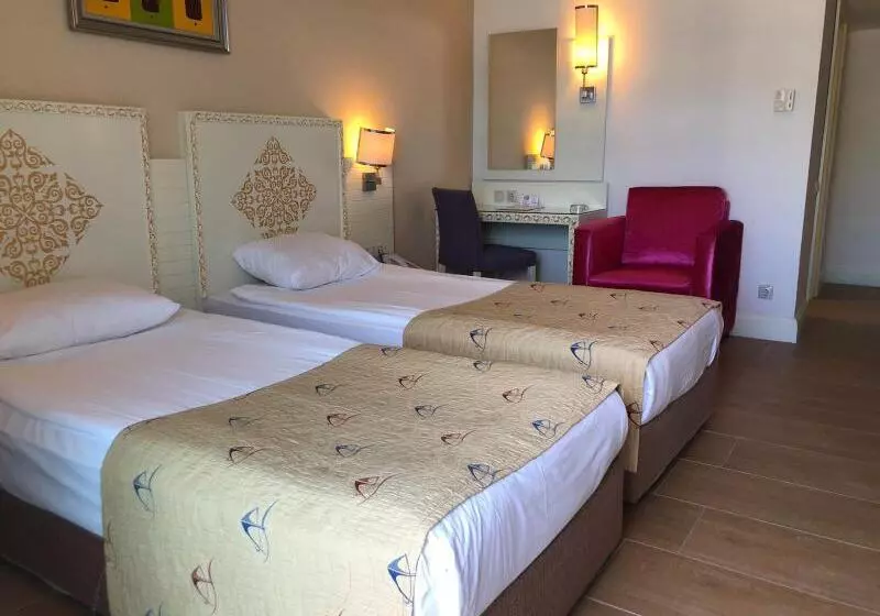 スタンダードルーム, Crystal Admiral Resort Suites & Spa  Ultimate All Inclusive