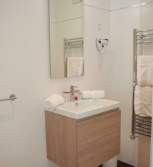 コンフォートルーム, Hôtel Ariane & Spa