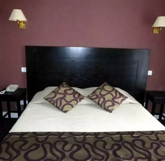 اتاق راحتی, Hôtel Ariane & Spa