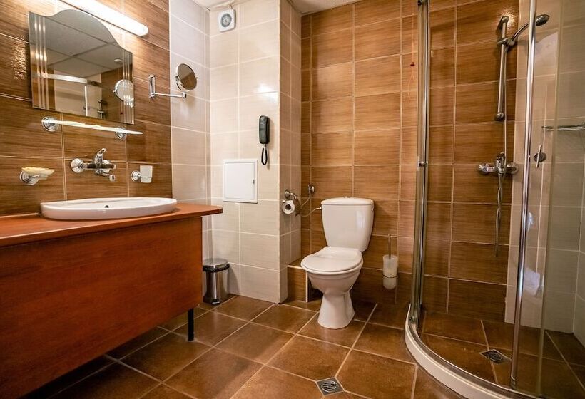 수피리어 룸, Izola Paradise