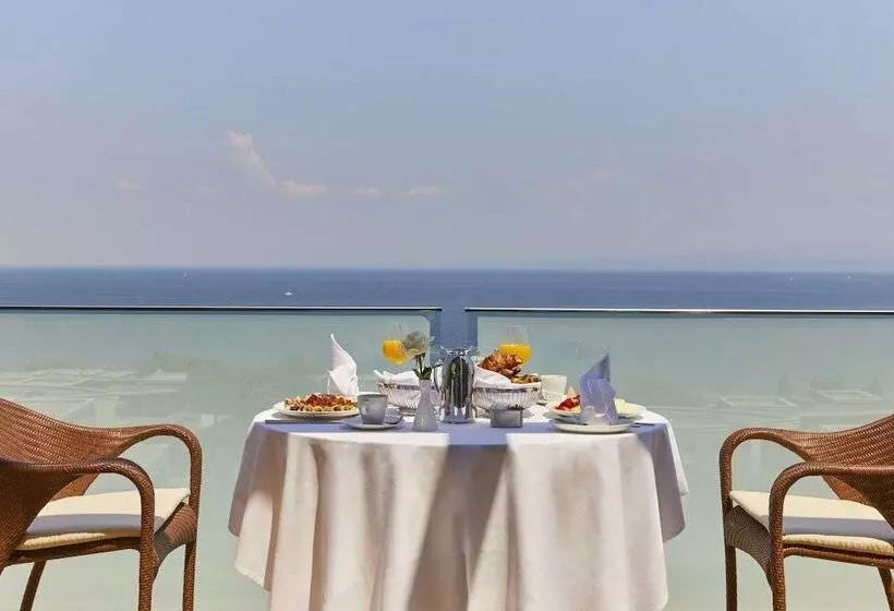 オーシャンビュージュニアスイート, Kempinski Hotel Adriatic Istria Croatia