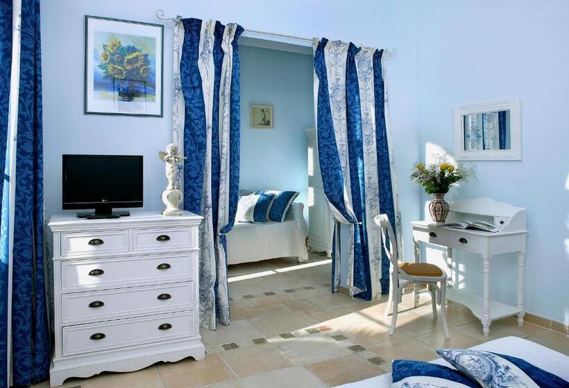 جناح جونيور مطلّ علي حمام السباحة, L Orangeraie