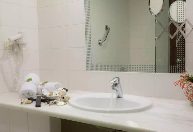 Standard-huone Puutarhanäkymä, Meteora Hotel At Kastraki