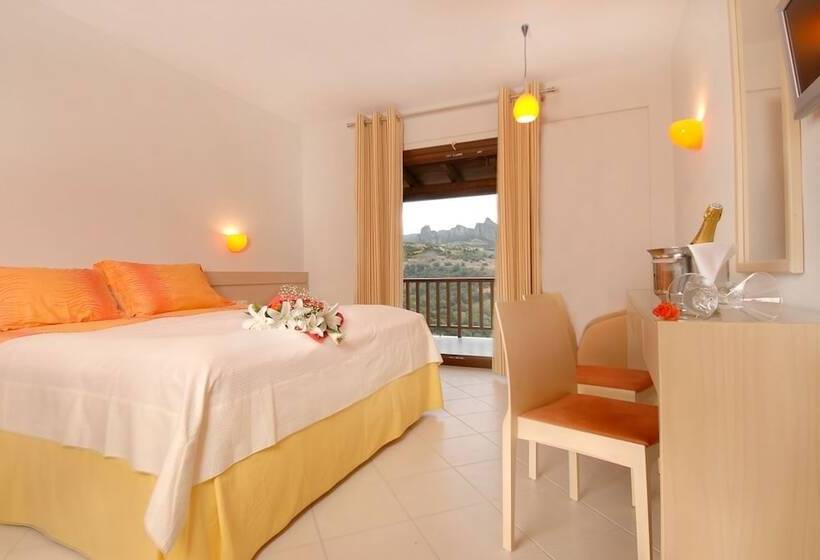 带观景的标准间, Meteora Hotel At Kastraki