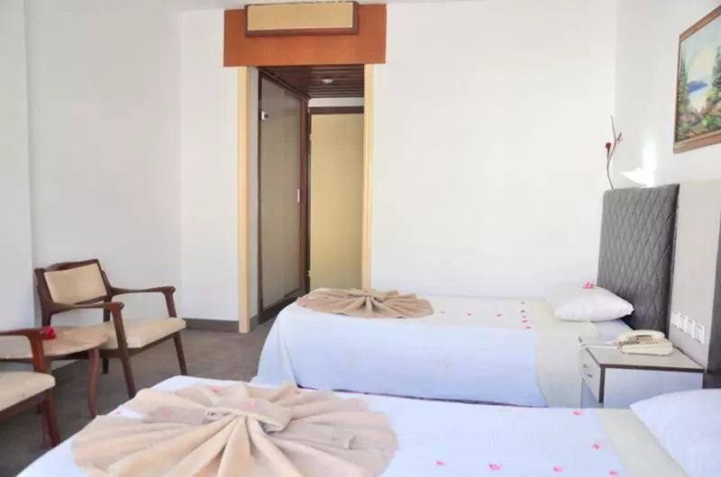 اتاق استاندارد, Musti S Royal Plaza
