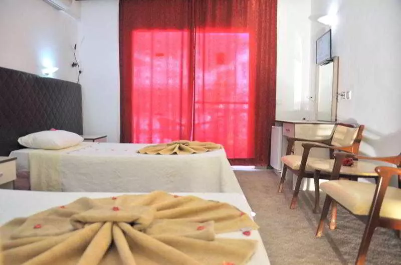 اتاق استاندارد, Musti S Royal Plaza