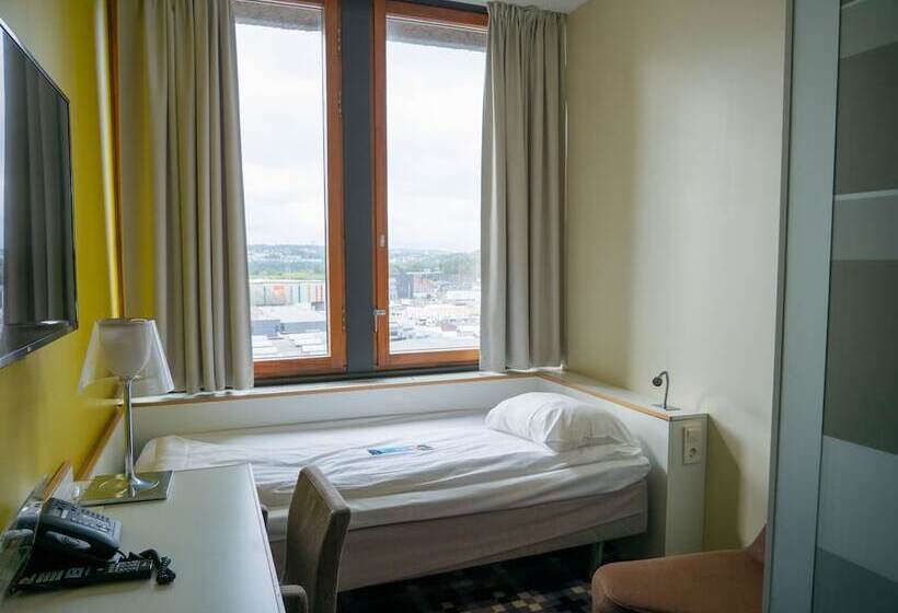 اتاق استاندارد, Quality Hotel 33