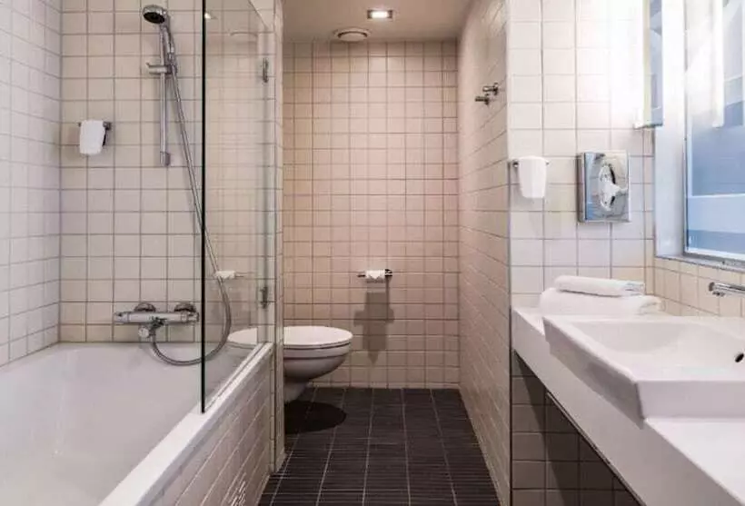 スーペリアールーム, Quality Hotel 33