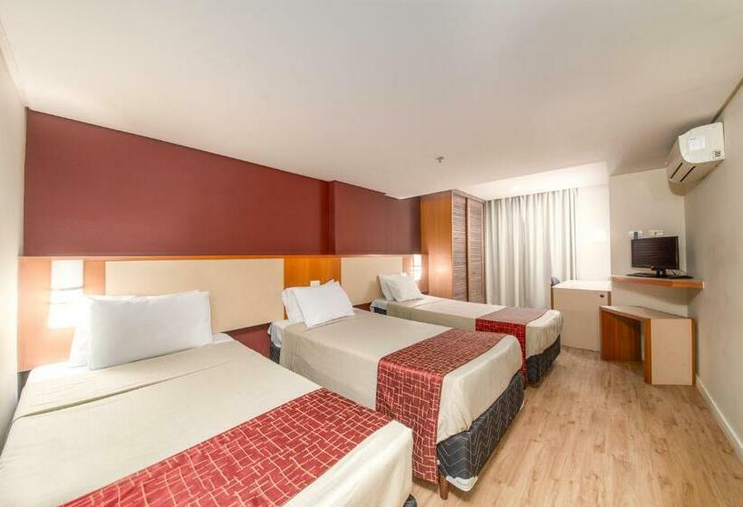 스탠다드 트리플 룸, Rede Andrade Cwb