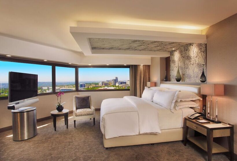 Президентский Люкс, Sandton Sun And Towers