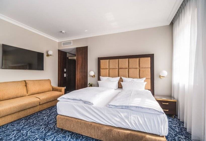 Полулюкс Премиум, Suitess