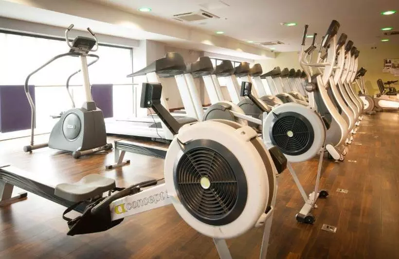 اتاق استاندارد سه نفره, Treacys Hotel & Leisure Centre Waterford