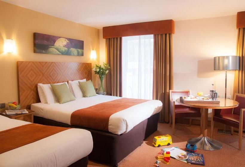 패밀리 룸, Treacys Hotel & Leisure Centre Waterford