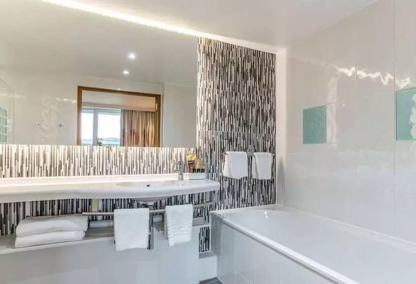 Executive Room, Novotel Edinburgh Park