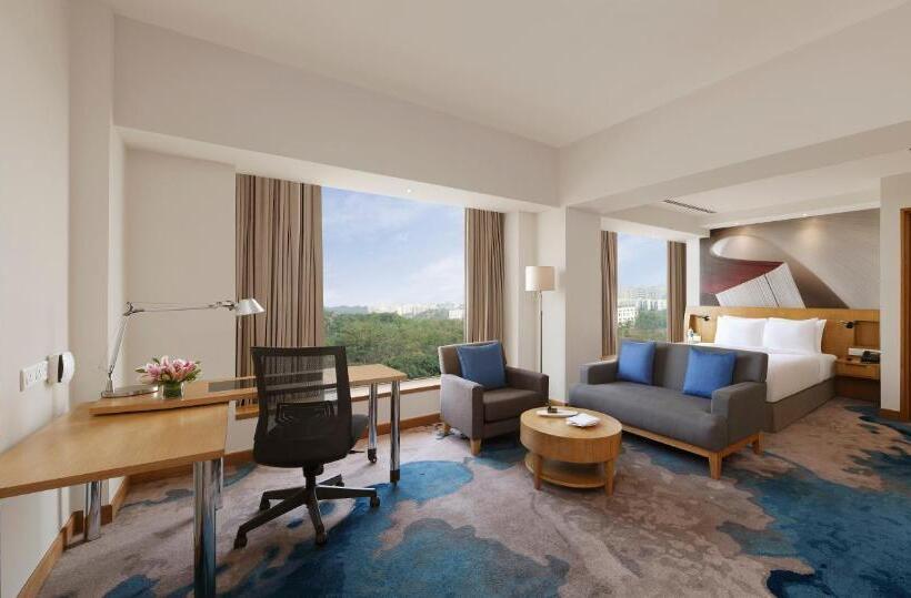اتاق سوپریور, Novotel Hyderabad Convention Centre