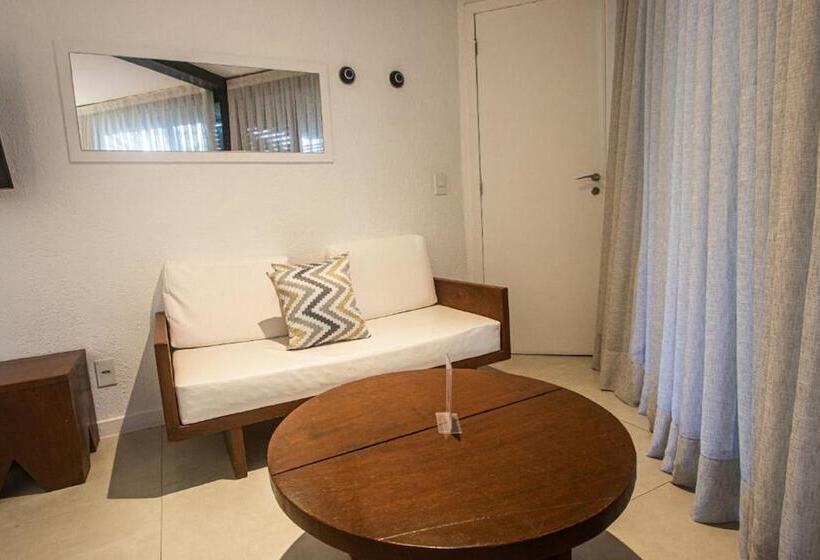 스탠다드 룸, Serena Buzios