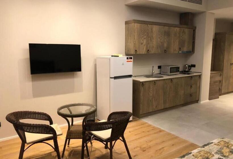 استودیو استاندارد با بالکن, Sea Breeze Lighthouse