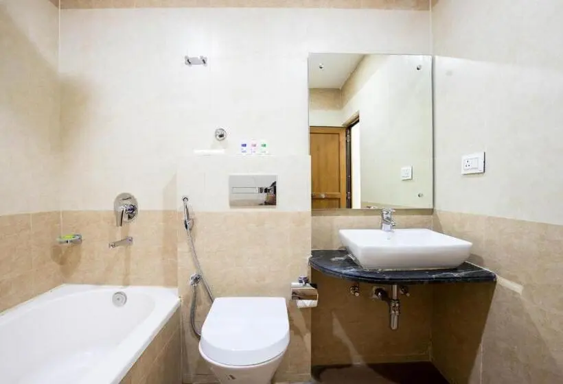 سوییت, Lumbini Palace Resort