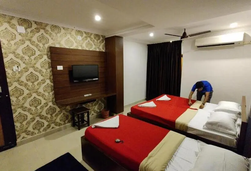 デラックスファミリールーム, Vyavahar Lodge