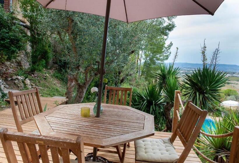 스위트, Cal Mestre Casa Rural