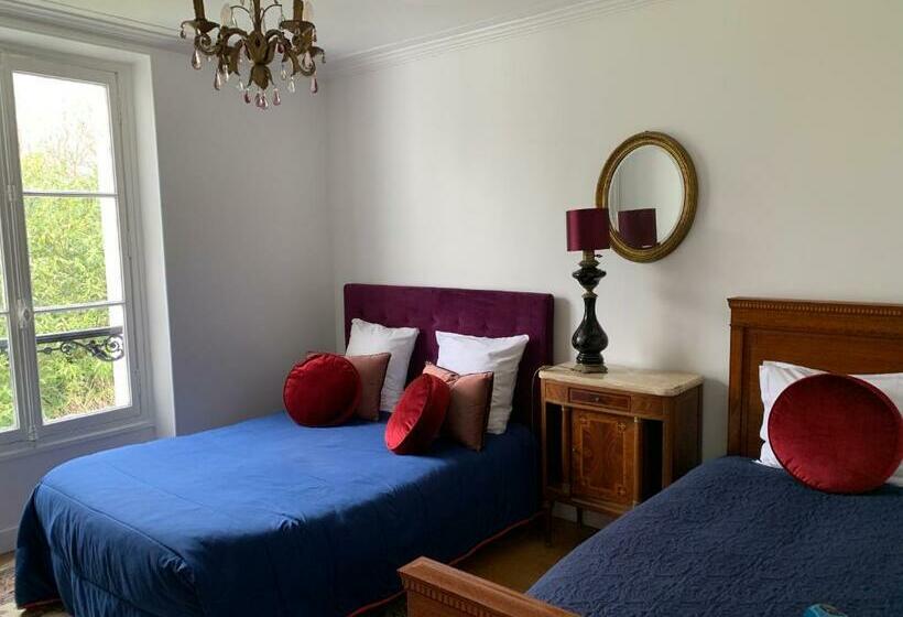 스탠다드 트리플 룸 가든 전망, Domaine De Ris