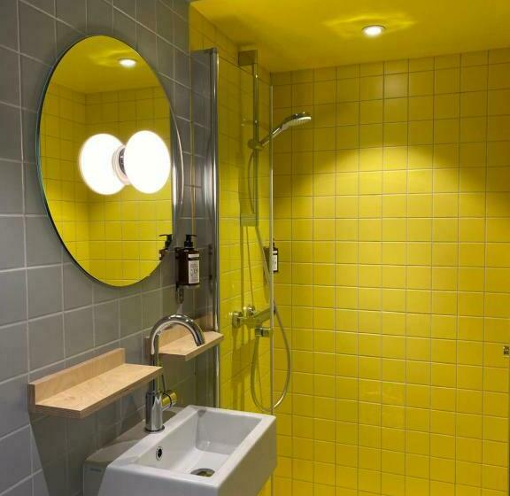 スタンダードルーム, Cosmiques Hotel   Centre Chamonix