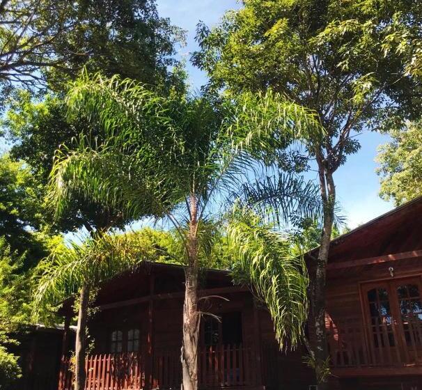 Семейное Бунгало, El Pindo Iguazu