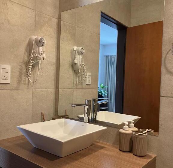 带山景的高级间, Alamo