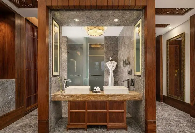 キングサイズベッドのスタンダードルーム, Fairmont Sanya Haitang Bay