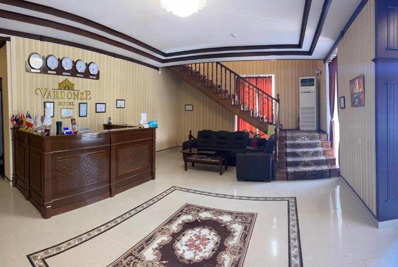 חדר אקונומי יחיד, Vardonze