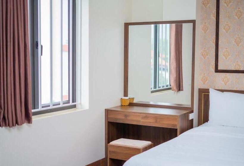 اتاق لوکس, Khách Sạn Hoàng Yến