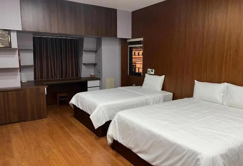 آپارتمان 2 خوابه, Khách Sạn Hoàng Yến