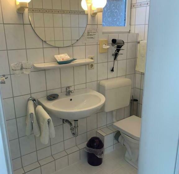 バルコニー付きスタンダードルーム, Meerblick Garni