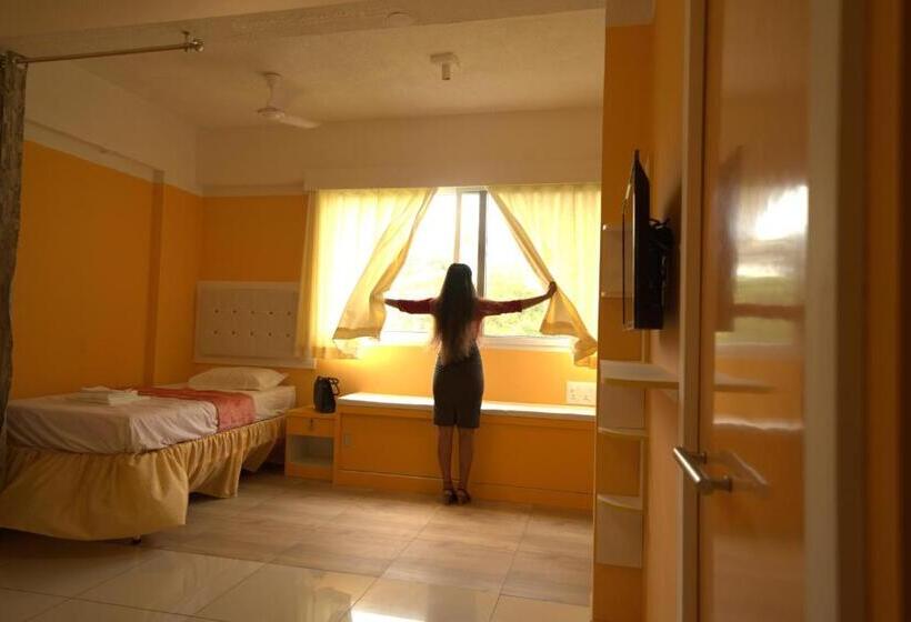 Номер Стандарт, Niasha