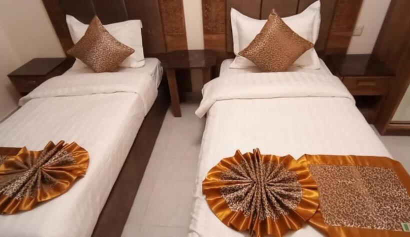 디럭스 스위트, Iwan Alandalusia Hotel Suites Alrehab