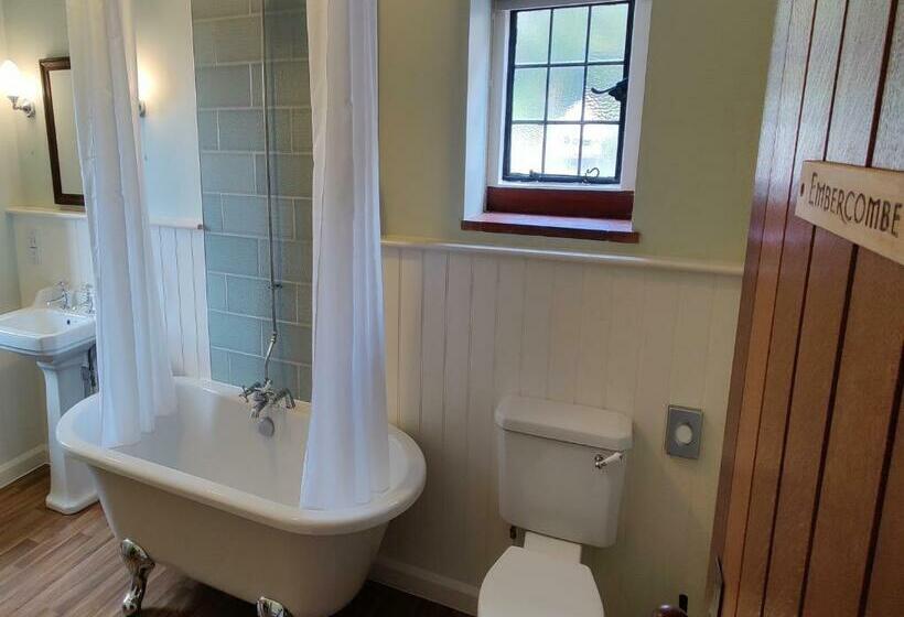 带大床的标准间, Luxury Bed And Breakfast At Bossington Hall In Exmoor, Somerset