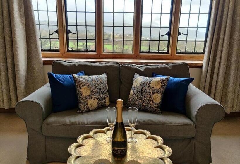 Номер Стандарт Вид на Море, Luxury Bed And Breakfast At Bossington Hall In Exmoor, Somerset