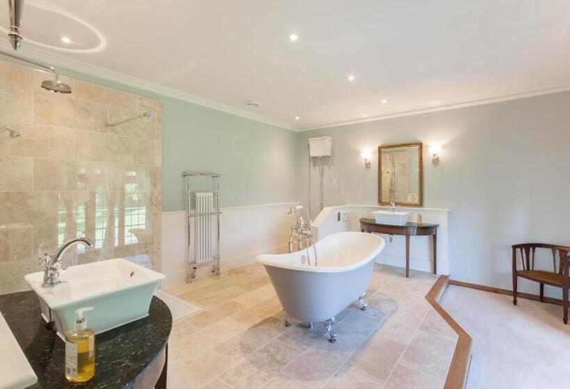 带大床的高级房间, Luxury Bed And Breakfast At Bossington Hall In Exmoor, Somerset