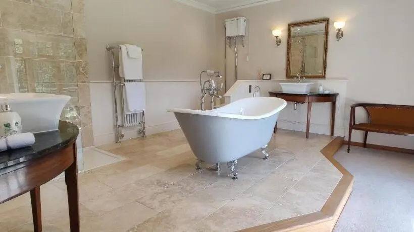 キングサイズベッドのスーペリアルーム, Luxury Bed And Breakfast At Bossington Hall In Exmoor, Somerset