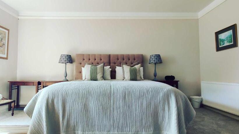 Номер Deluxe, Luxury Bed And Breakfast At Bossington Hall In Exmoor, Somerset