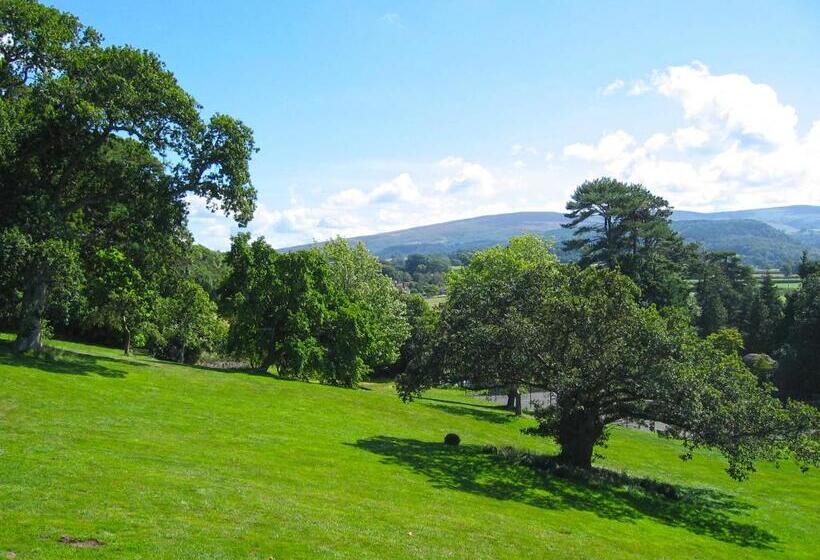 Quarto Deluxe, Luxury Bed And Breakfast At Bossington Hall In Exmoor, Somerset