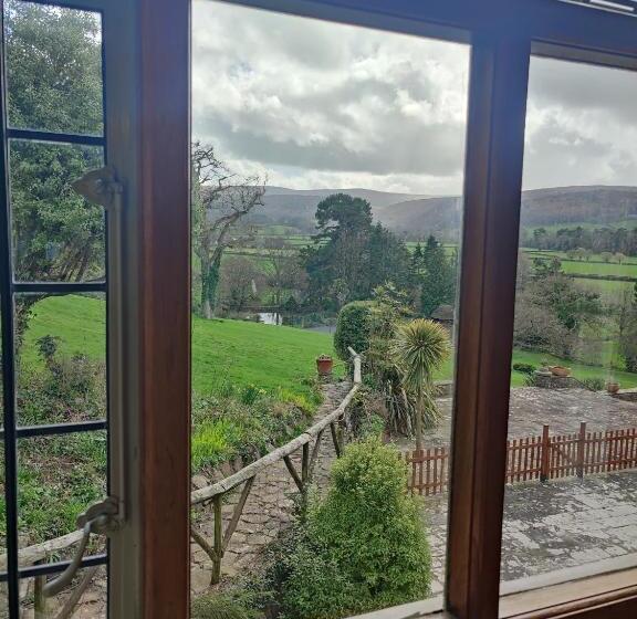 带大床的豪华间, Luxury Bed And Breakfast At Bossington Hall In Exmoor, Somerset