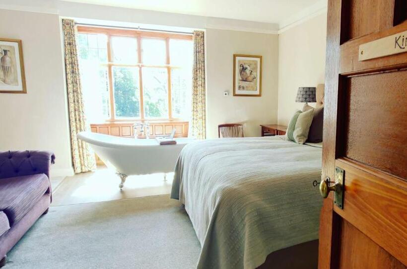 Номер Deluxe, Luxury Bed And Breakfast At Bossington Hall In Exmoor, Somerset