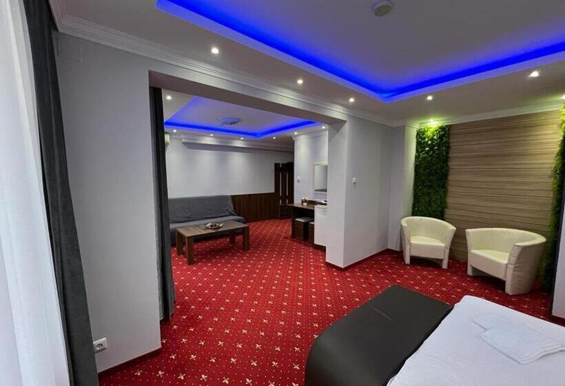 דירת חדר סופריור, Vila Cristal