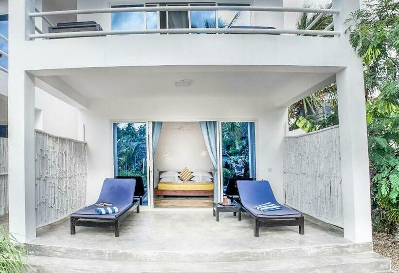 اتاق لوکس با بالکن, Aurora Boutique Hotel Jambiani