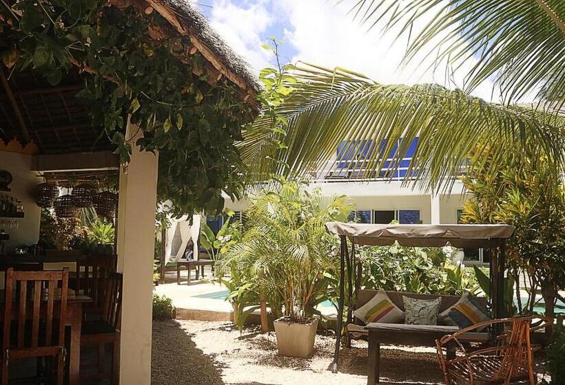 اتاق لوکس با بالکن, Aurora Boutique Hotel Jambiani