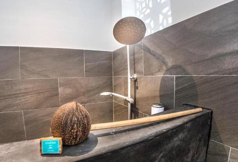 اتاق لوکس با بالکن, Aurora Boutique Hotel Jambiani