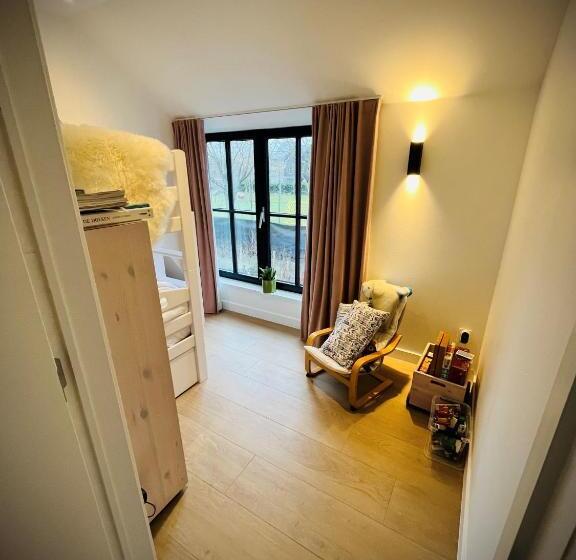 اتاق لوکس, Suites Le Porte Bonheur