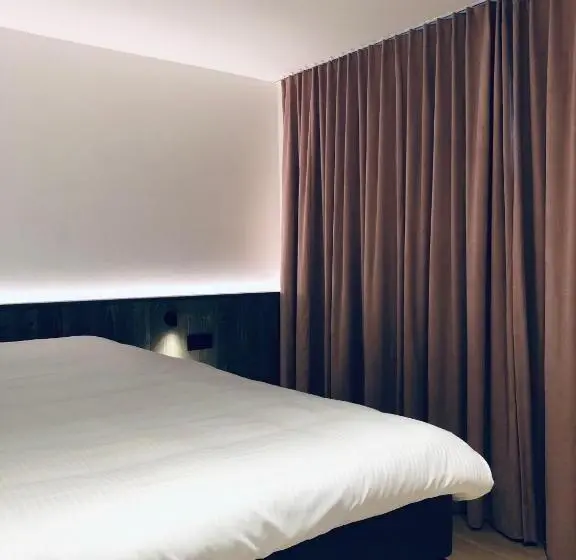 テラス付スイート, Suites Le Porte Bonheur